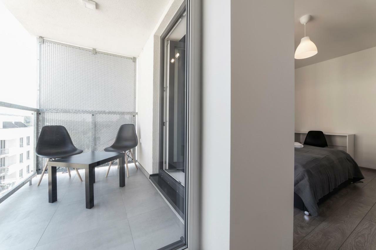 Hostel Homer Liben Πράγα Εξωτερικό φωτογραφία