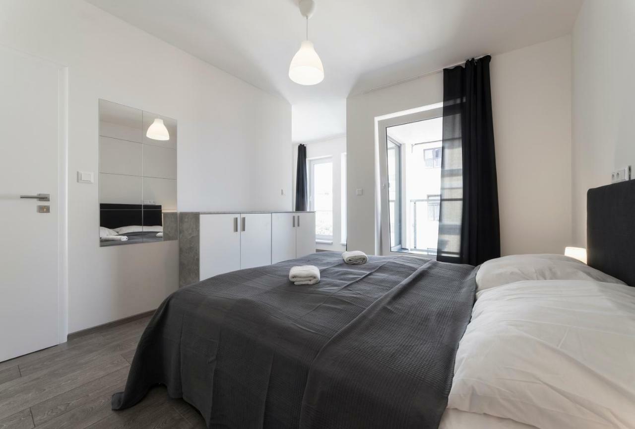 Hostel Homer Liben Πράγα Εξωτερικό φωτογραφία