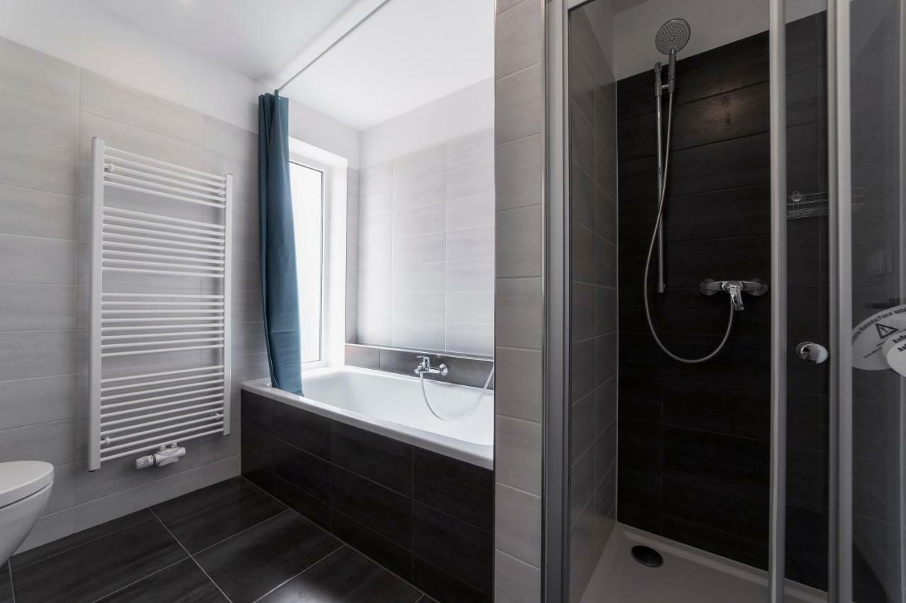 Hostel Homer Liben Πράγα Εξωτερικό φωτογραφία